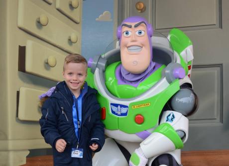 Timéo avec Buzz l'éclair